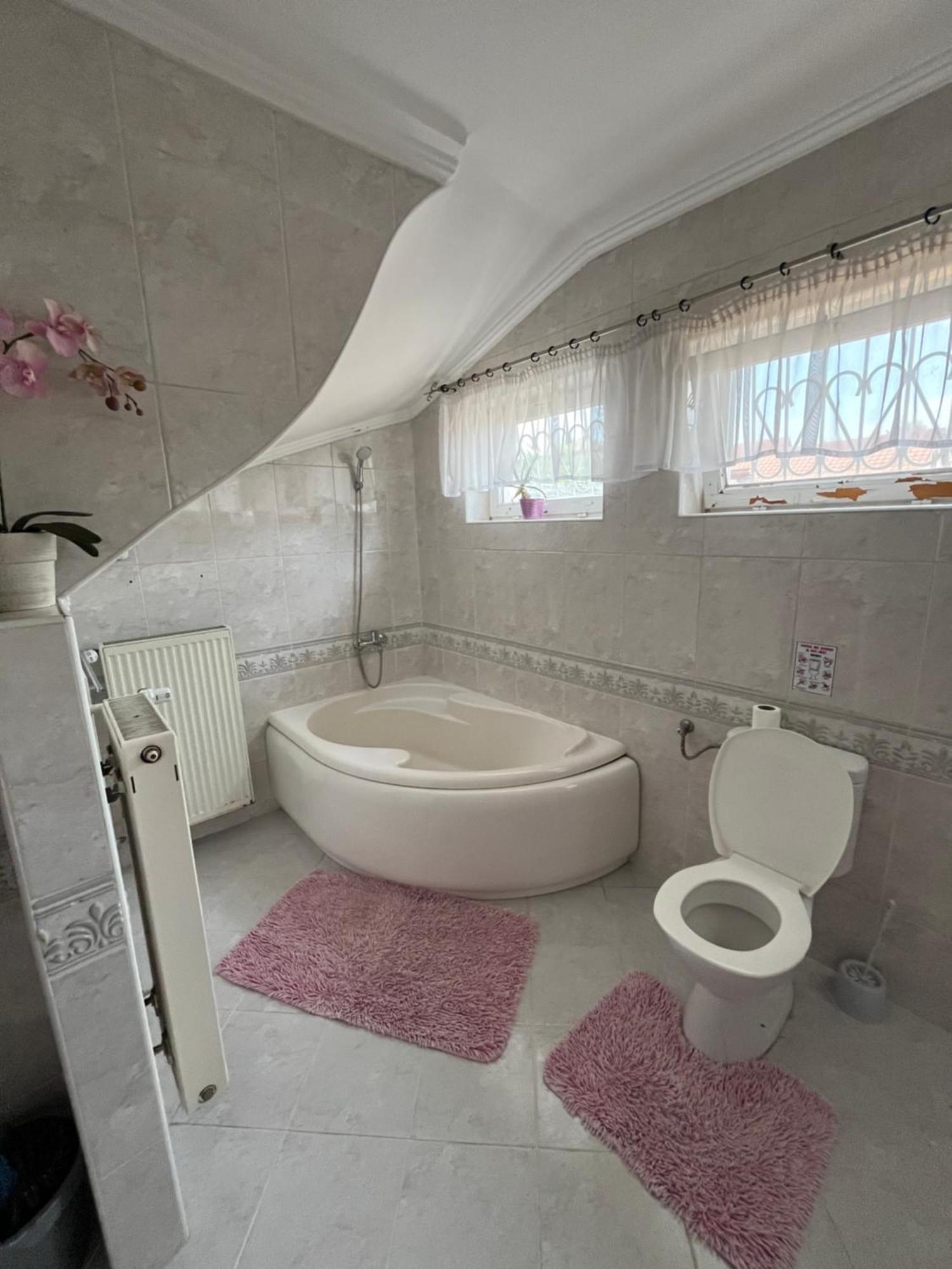 Tocc Apartman 贾尔 外观 照片